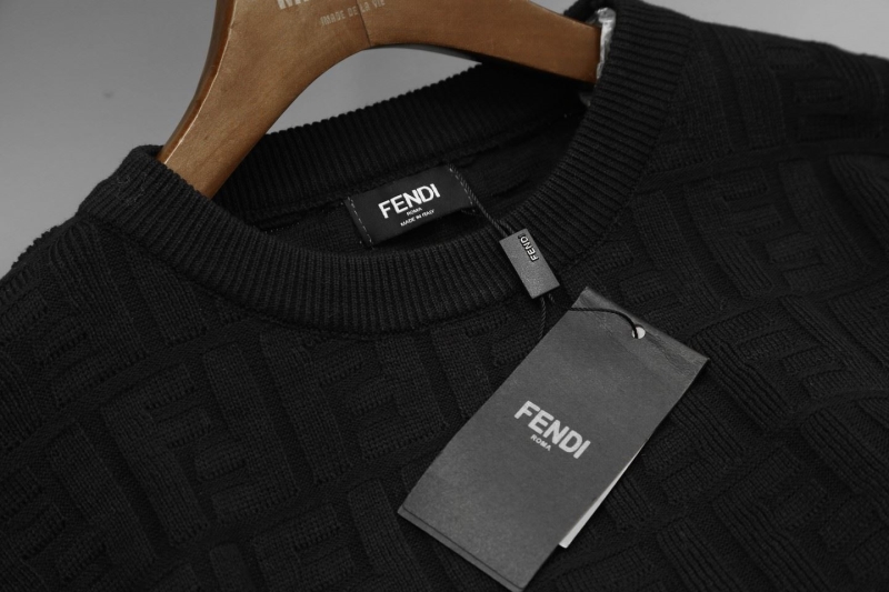 Fendi Sweater